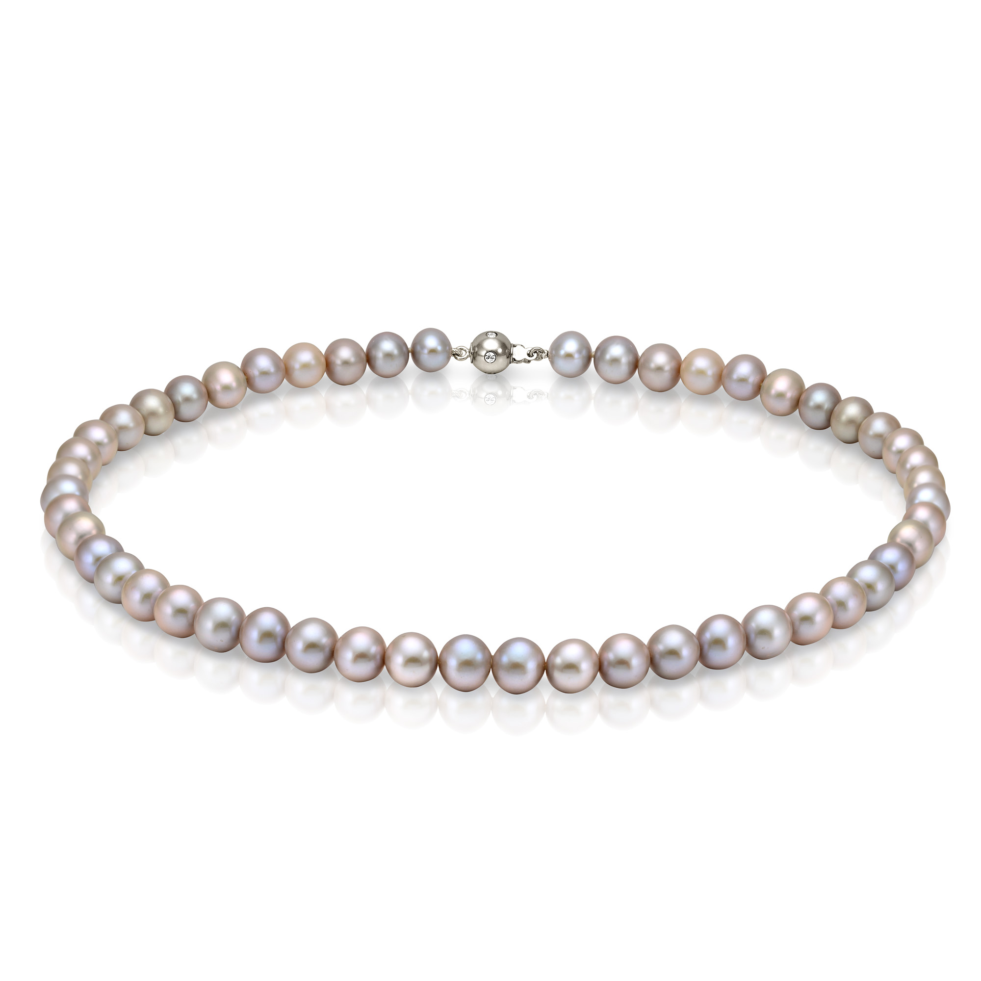 Ожерелье из серебристого круглого морского жемчуга 7,5-8 мм. Качество жемчуга наивысшее ААА. Артикул 10944