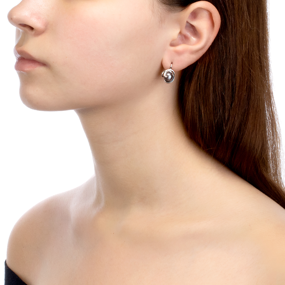 Серьги из серебра с черными жемчужинами 7-7,5 мм. Артикул 10766 Серьги из серебра с черными жемчужинами 7-7,5 мм. Артикул 10766