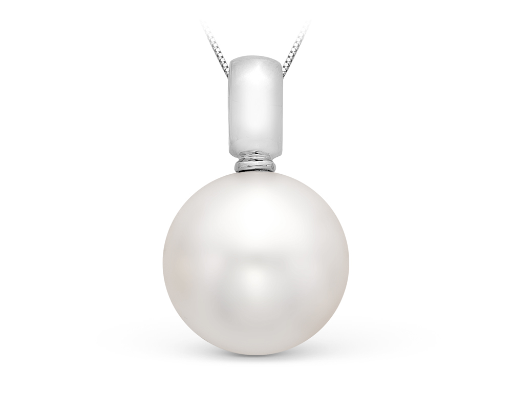 Кулон из белого золота с белой Австралийской жемчужиной 13,6-13,9 мм. Артикул 11079 Кулон из белого золота с белой Австралийской жемчужиной 13,6-13,9 мм. Артикул 11079