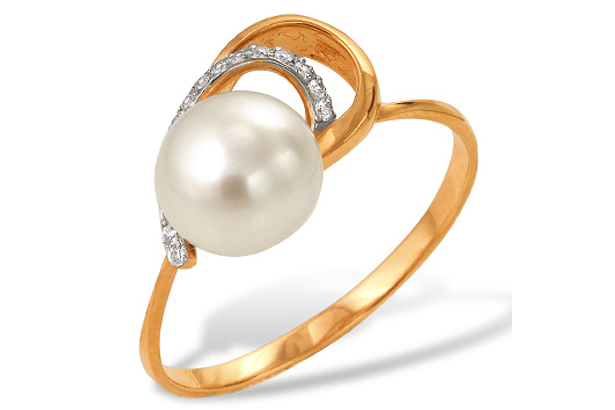 Кольцо из серебра 925 пробы с белой речной жемчужиной 7,5-8 мм. Артикул 10082