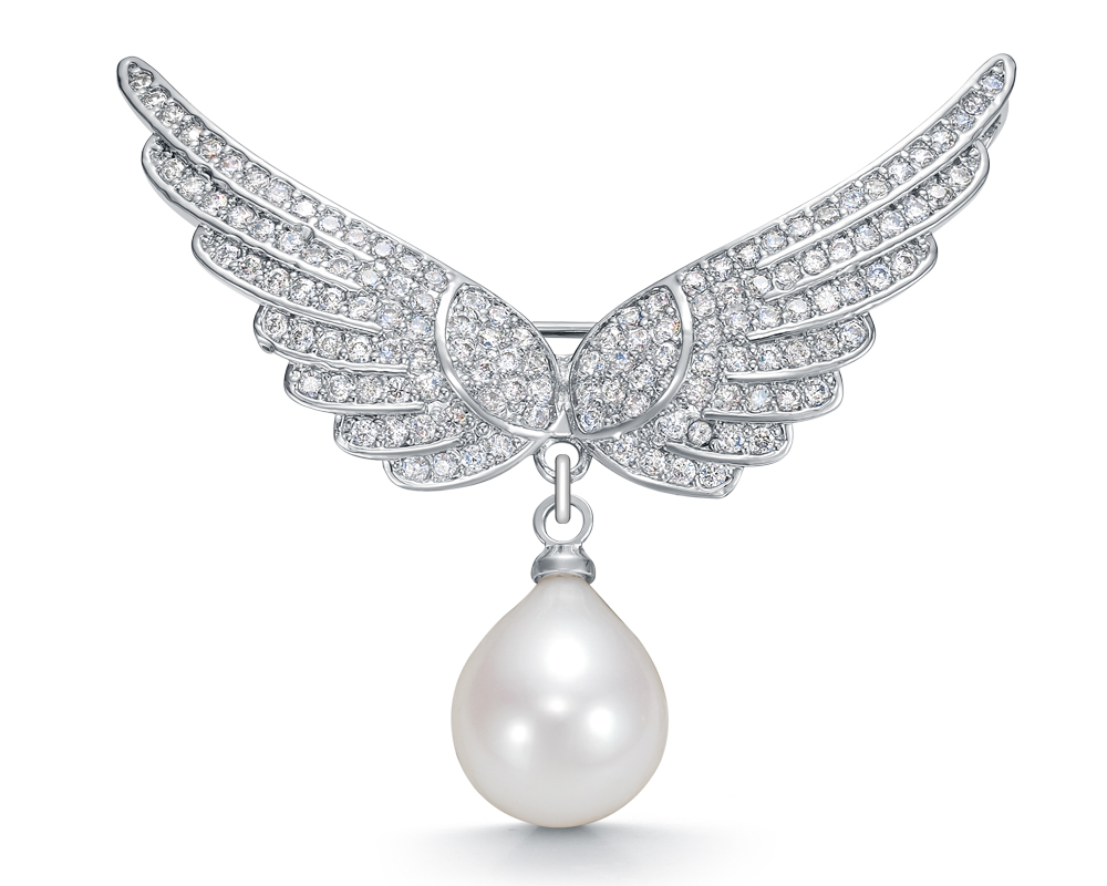 Брошь из сплава с белой речной жемчужиной "капля" 9-10 мм. Артикул 8634