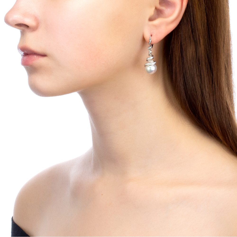 Серьги из серебра с белыми жемчужинами 11,5 мм. Артикул 10382