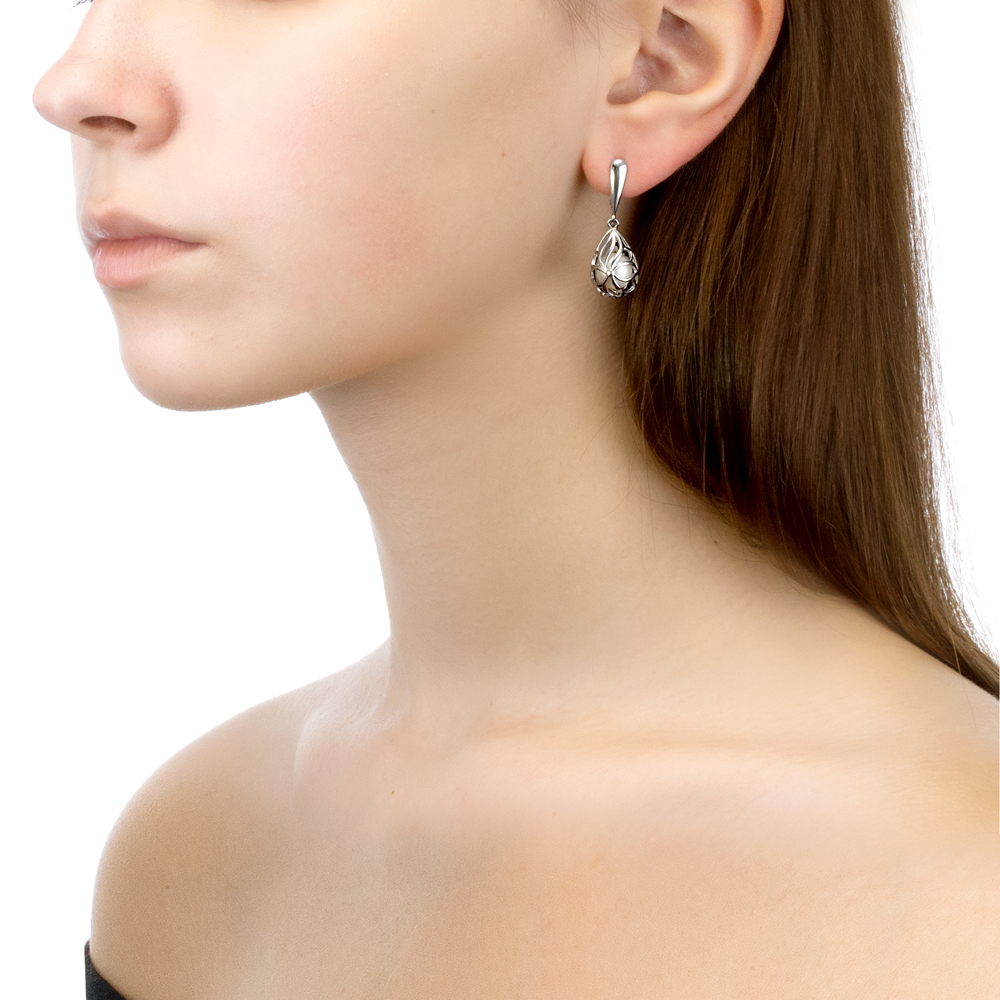 Серьги из серебра с белыми жемчужинами 8 мм. Артикул 11538