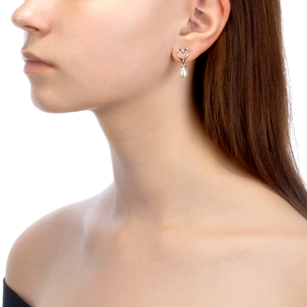 Серьги из серебра с белыми жемчужинами 7,5-8 мм. Артикул 9524