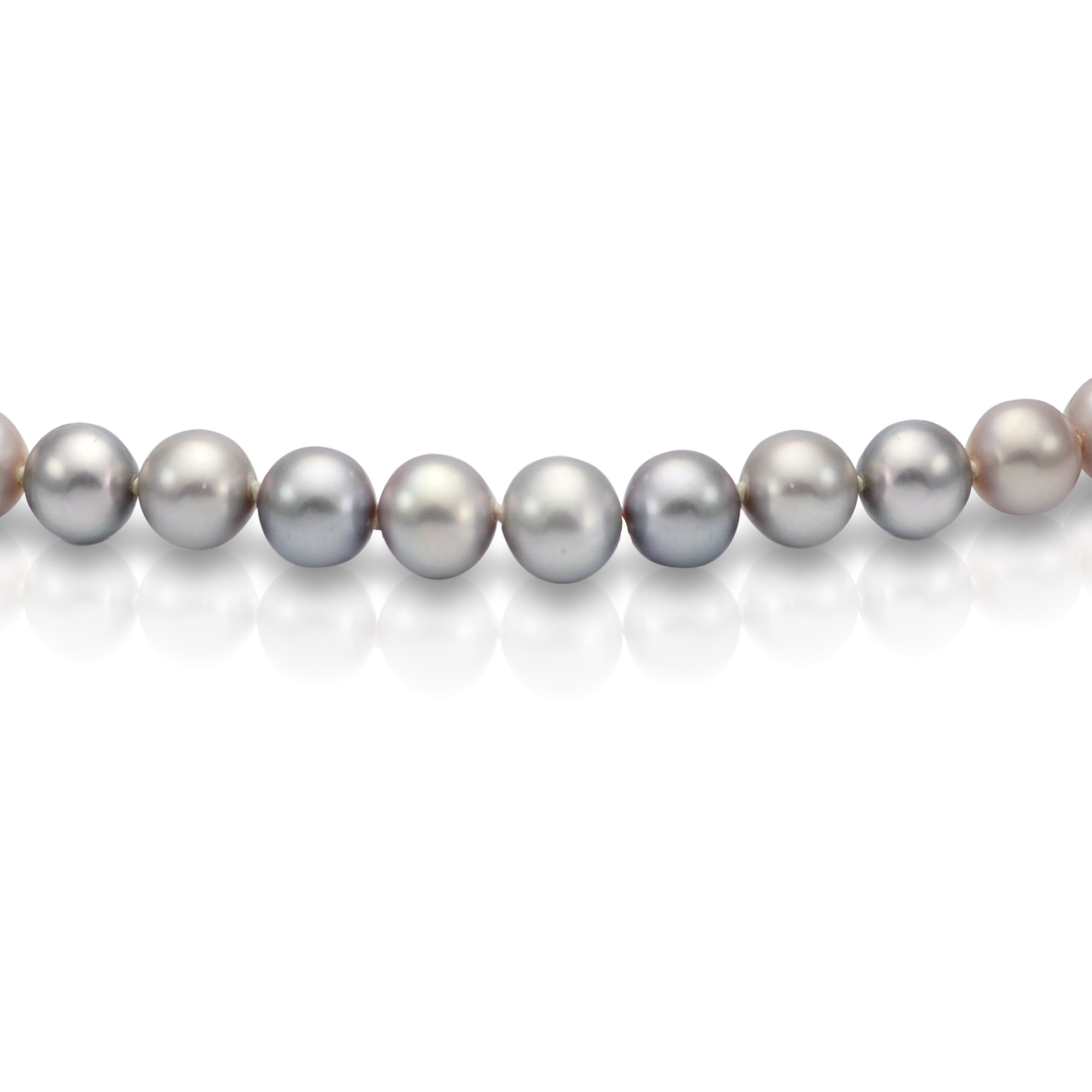 Ожерелье из серого круглого речного жемчуга 8-8,5 мм. Качество жемчуга наивысшее ААА. Артикул 7687 Ожерелье из серого круглого речного жемчуга 8-8,5 мм. Качество жемчуга наивысшее ААА. Артикул 7687