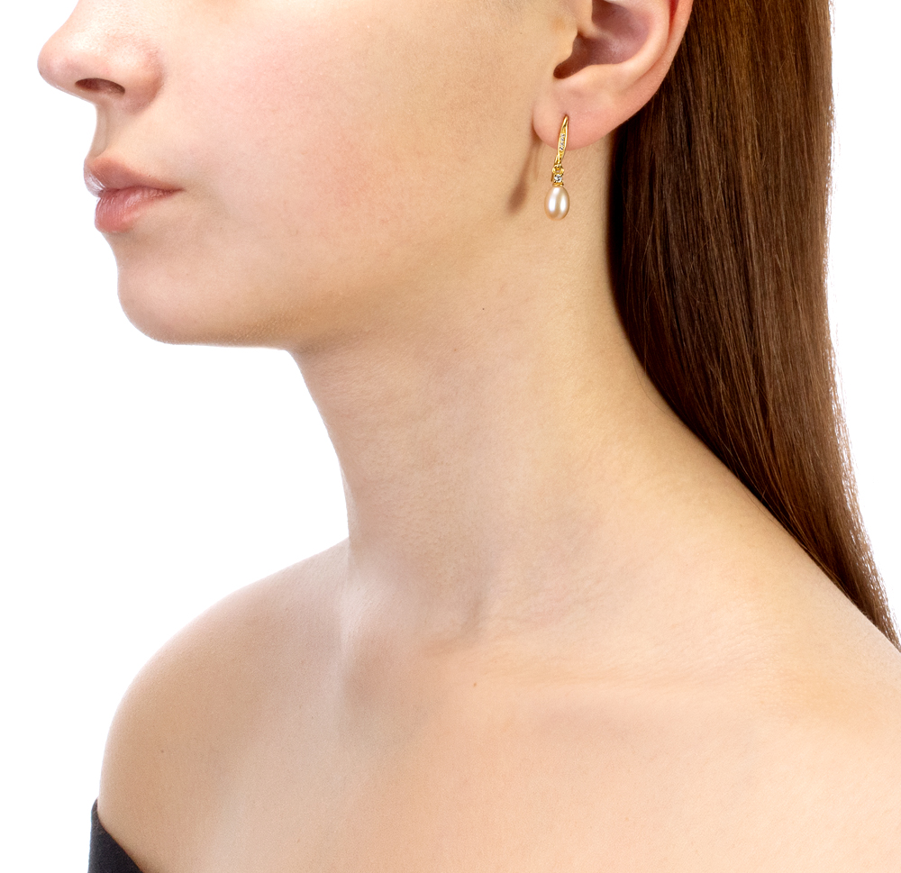 Серьги из серебра с розовым жемчугом 7,5-8 мм. Артикул 9604 Серьги из серебра с розовым жемчугом 7,5-8 мм. Артикул 9604