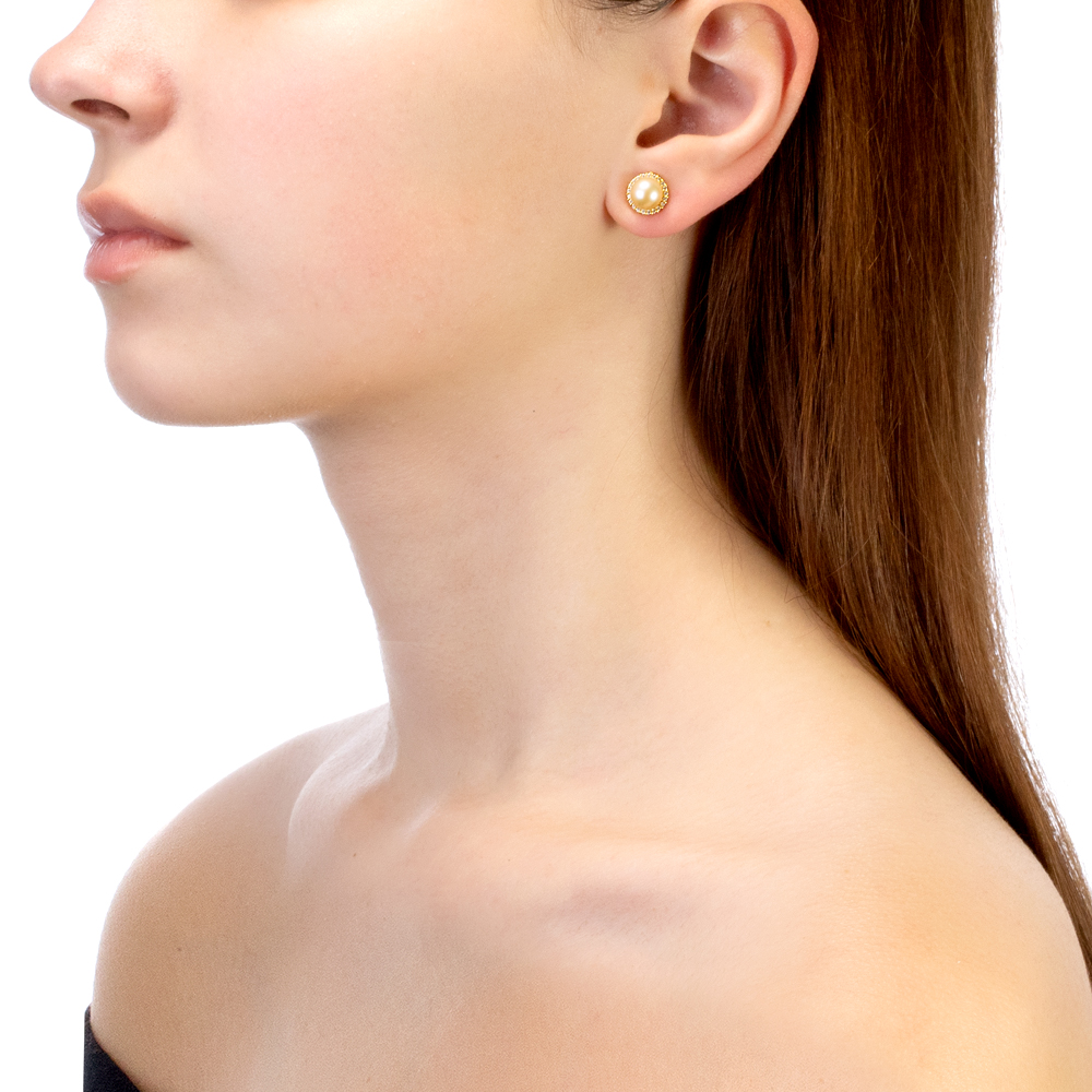 Серьги-пусеты из серебра с розовыми жемчужинами 7-7,5 мм. Артикул 11575