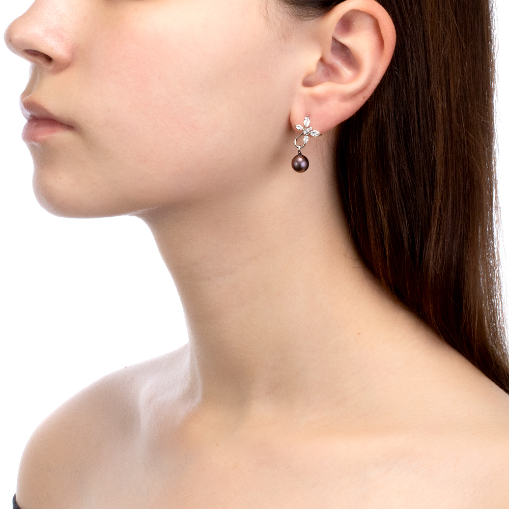 Серьги из серебра с черными жемчужинами 7,5-8 мм. Артикул 10801