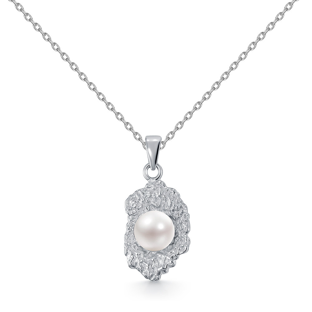 Колье из серебра 925 пробы с белой речной жемчужиной 5,5-6 мм. Артикул 12837