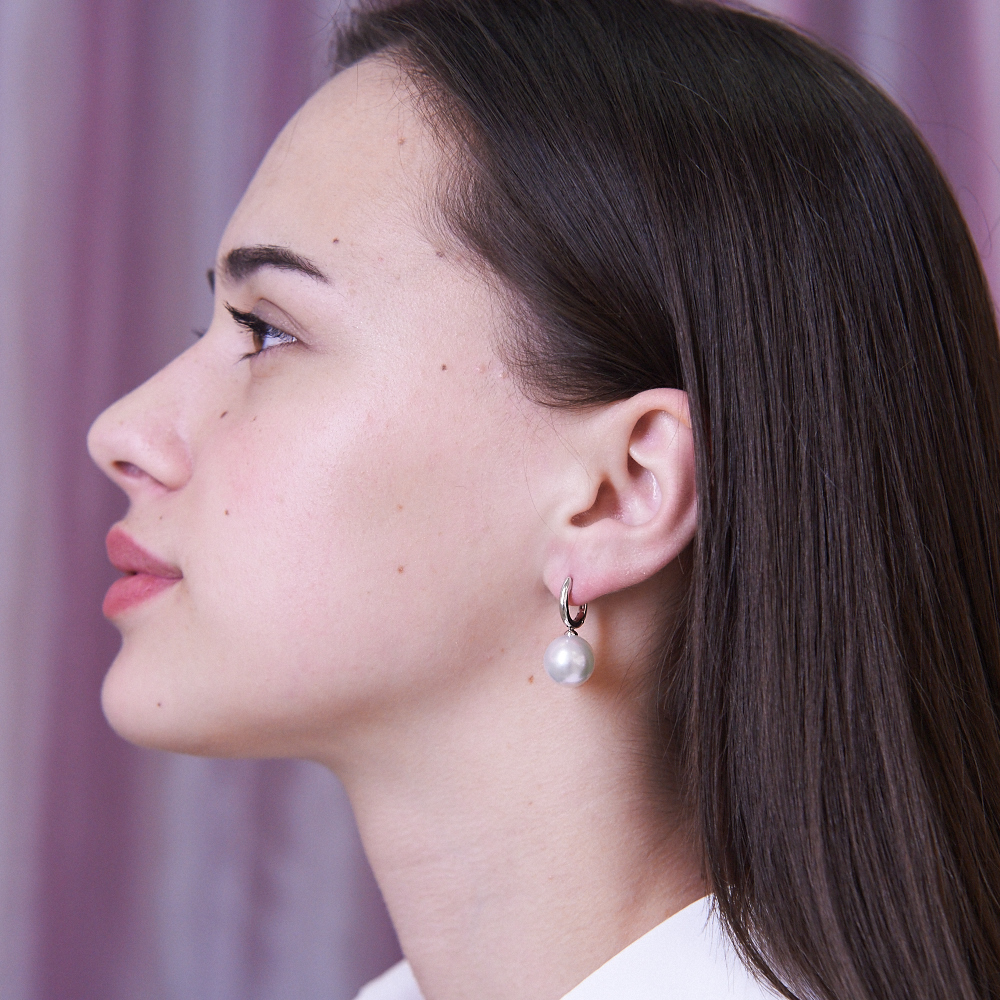 Серьги из золота с белыми Австралийскими жемчужинами 13-13,5 мм. Артикул 11731