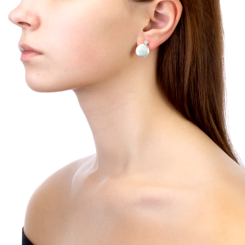 Серьги из серебра с белыми жемчужинами "барокко" 13,5-14 мм. Артикул 12479 Серьги из серебра с белыми жемчужинами "барокко" 13,5-14 мм. Артикул 12479