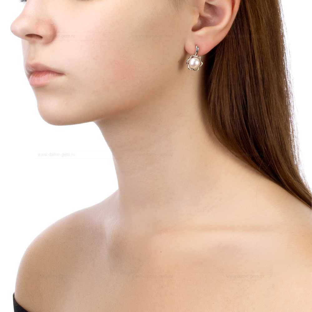 Серьги из серебра с белыми жемчужинами 7,5-8 мм. Артикул 12090