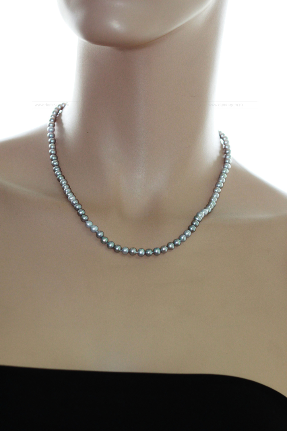 Ожерелье из серого круглого речного жемчуга 5,5-6 мм. Качество жемчуга наивысшее ААА. Артикул 9222