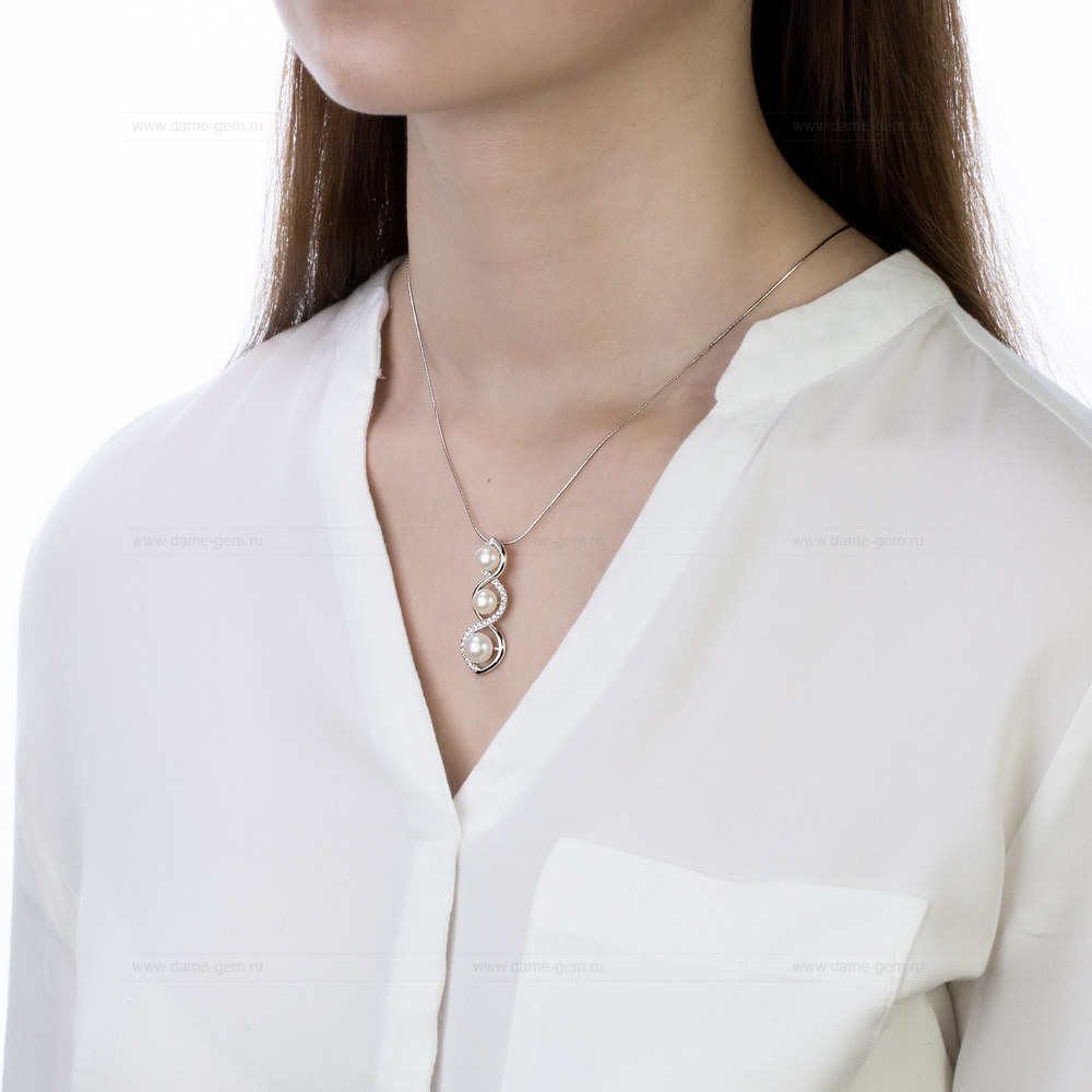 Кулон из серебра с белыми жемчужинами 6-8 мм. Артикул 12588 Кулон из серебра с белыми жемчужинами 6-8 мм. Артикул 12588