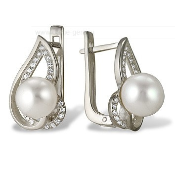 Серьги из белого золота с белыми жемчужинами 7,5-8 мм. Артикул 10132 Серьги из белого золота с белыми жемчужинами 7,5-8 мм. Артикул 10132
