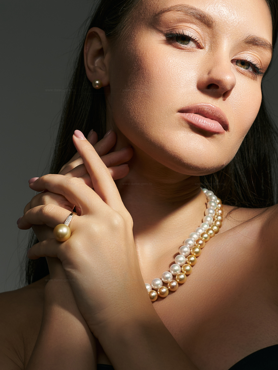 Ожерелье из золотистого морского жемчуга Акойя (Япония) 9-9,5 мм. Качество жемчуга наивысшее ААА. Артикул 10136