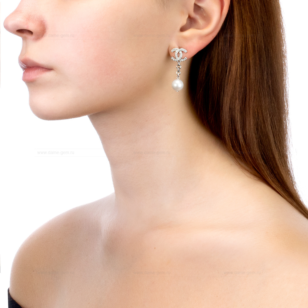 Серьги из серебра с белыми жемчужинами 9-9,5 мм. Артикул 11932