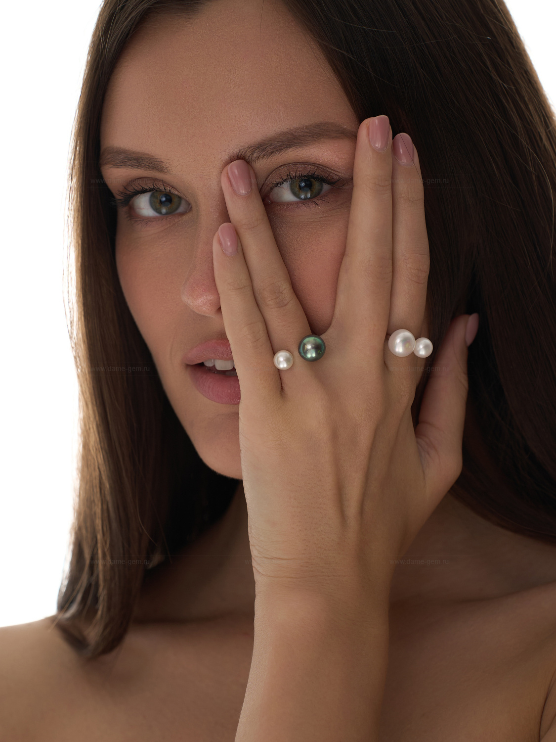 Двойное кольцо "Dior" из серебра 925 пробы с белыми жемчужинами 8,5-11,5 мм. Артикул 12281 Двойное кольцо "Dior" из серебра 925 пробы с белыми жемчужинами 8,5-11,5 мм. Артикул 12281