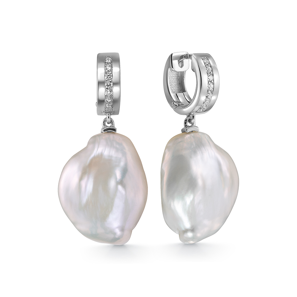 Серьги из серебра 925 пробы с белыми барочными жемчужинами 18-22 мм. Артикул 10504