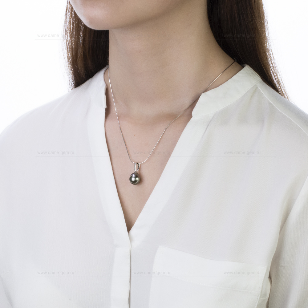 Кулон из серебра с черной Таитянской жемчужиной 10-10,5 мм. Артикул 11227