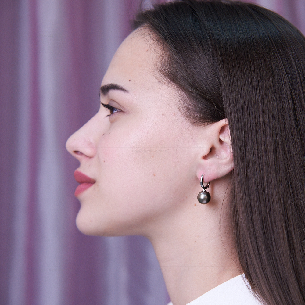 Серьги из золота с черными Таитянскими жемчужинами 12-12,5 мм. Артикул 10013