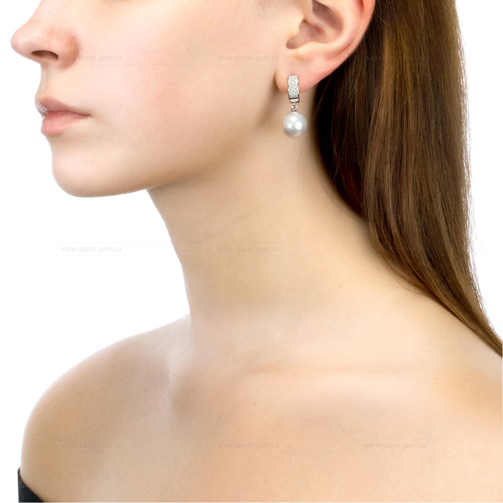 Серьги из серебра с белыми жемчужинами 12,5-13 мм. Артикул 12435 Серьги из серебра с белыми жемчужинами 12,5-13 мм. Артикул 12435