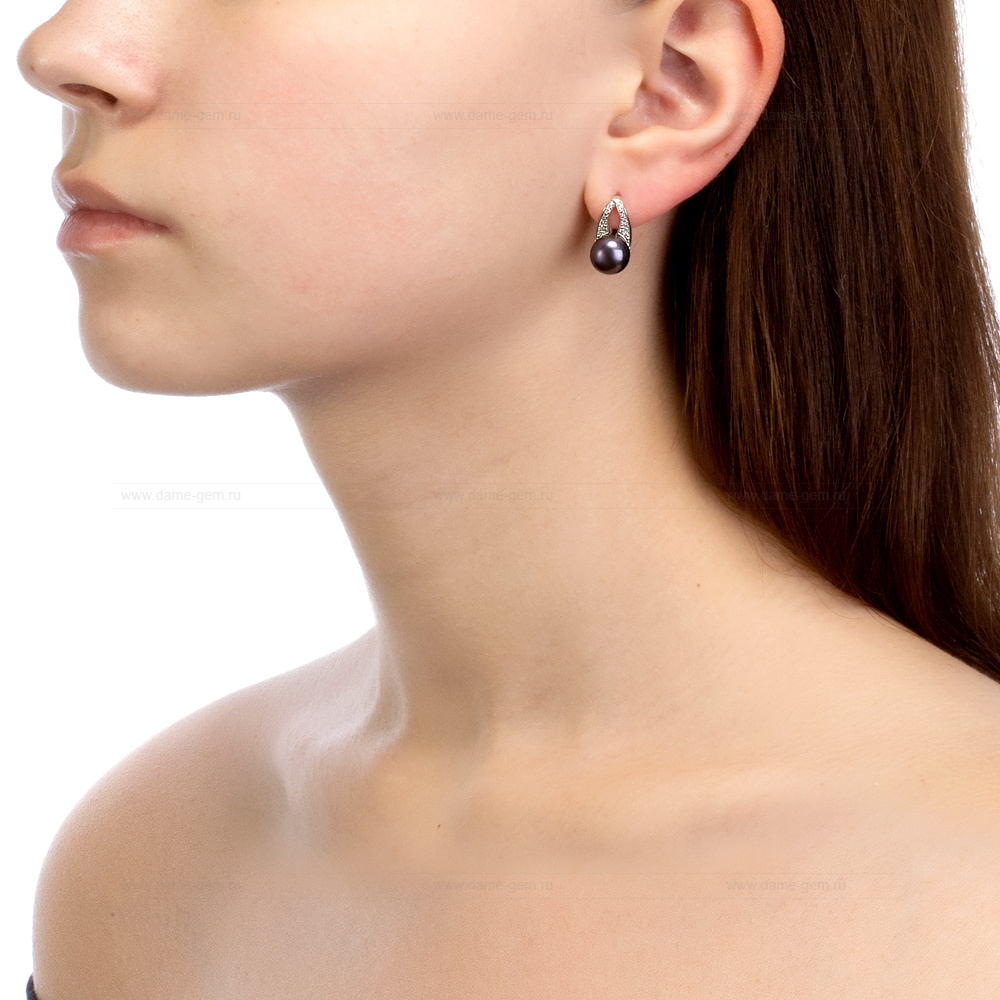 Серьги из серебра с черными жемчужинами 8,5-9 мм. Артикул 10407