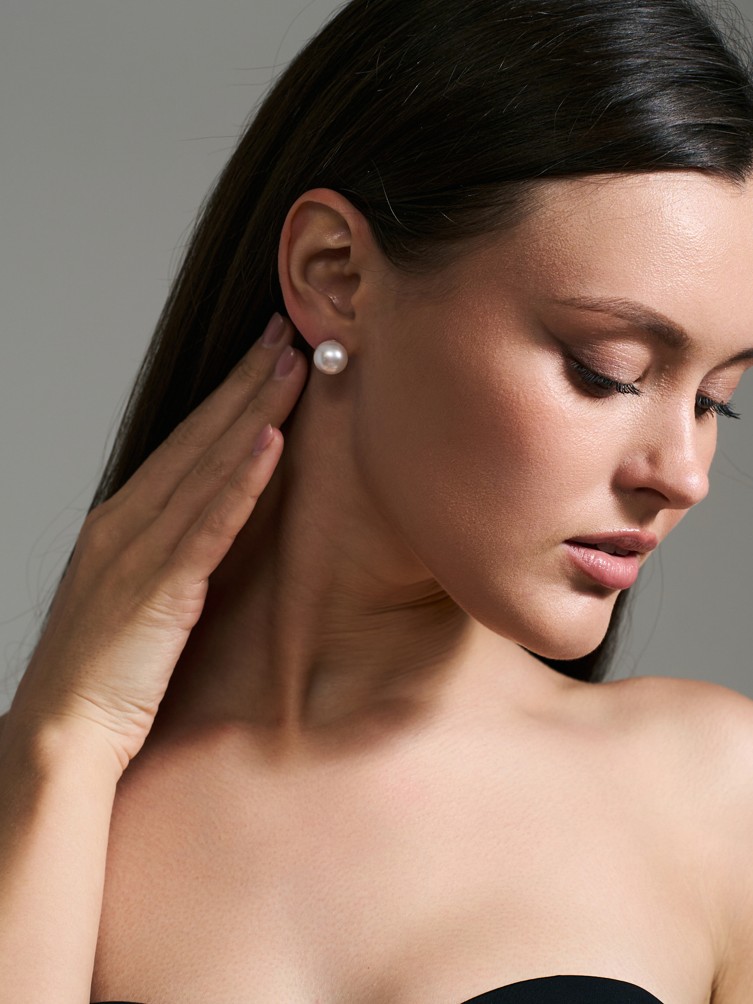 Пусеты из золота 585 пробы с белыми Австралийскими жемчужинами 10,6-10,9 мм. Артикул 9168 Пусеты из золота 585 пробы с белыми Австралийскими жемчужинами 10,6-10,9 мм. Артикул 9168