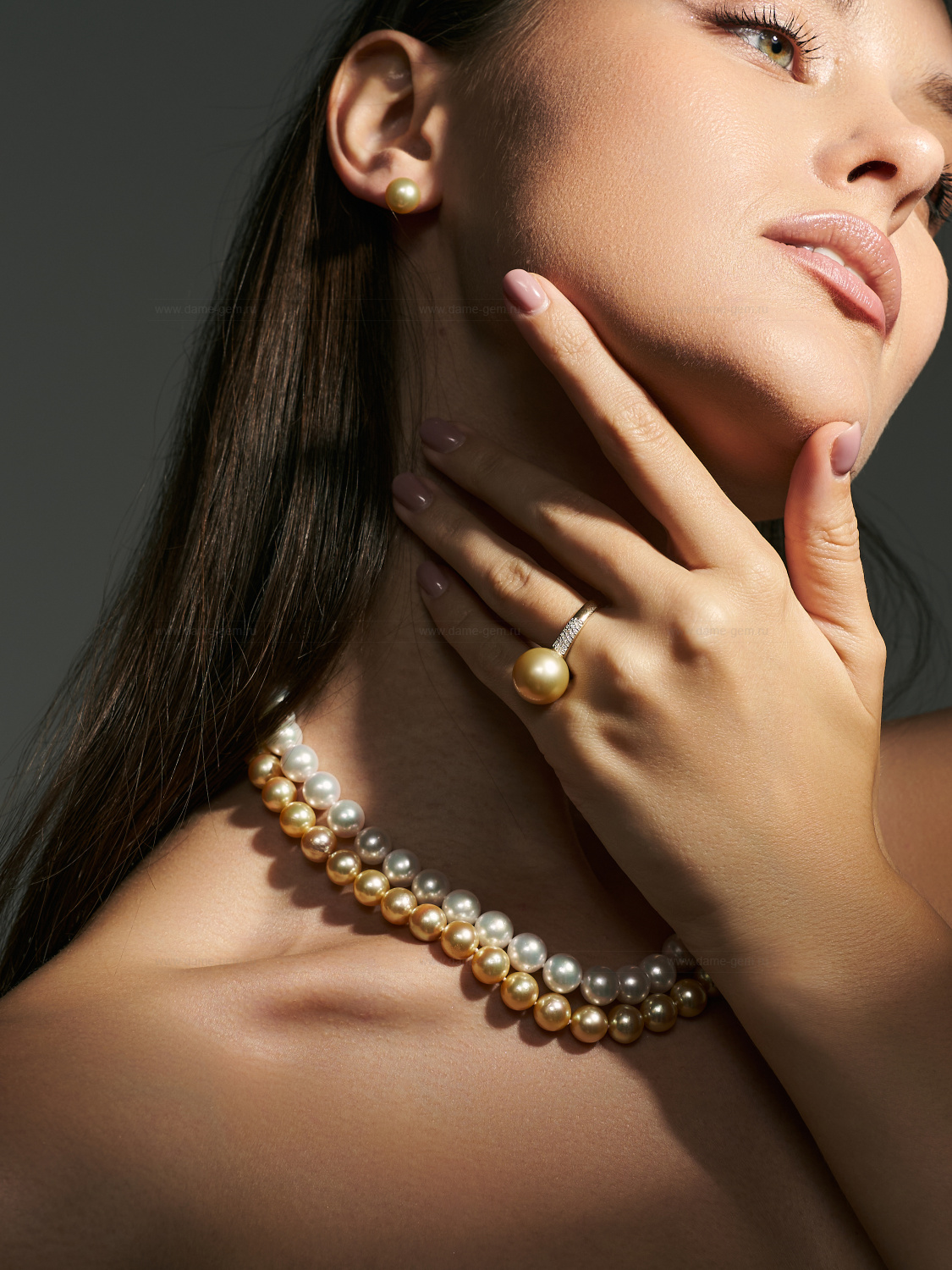 Ожерелье из белого морского жемчуга Акойя (Япония)  9,5-10 мм. Качество жемчуга наивысшее ААА. Артикул 9505