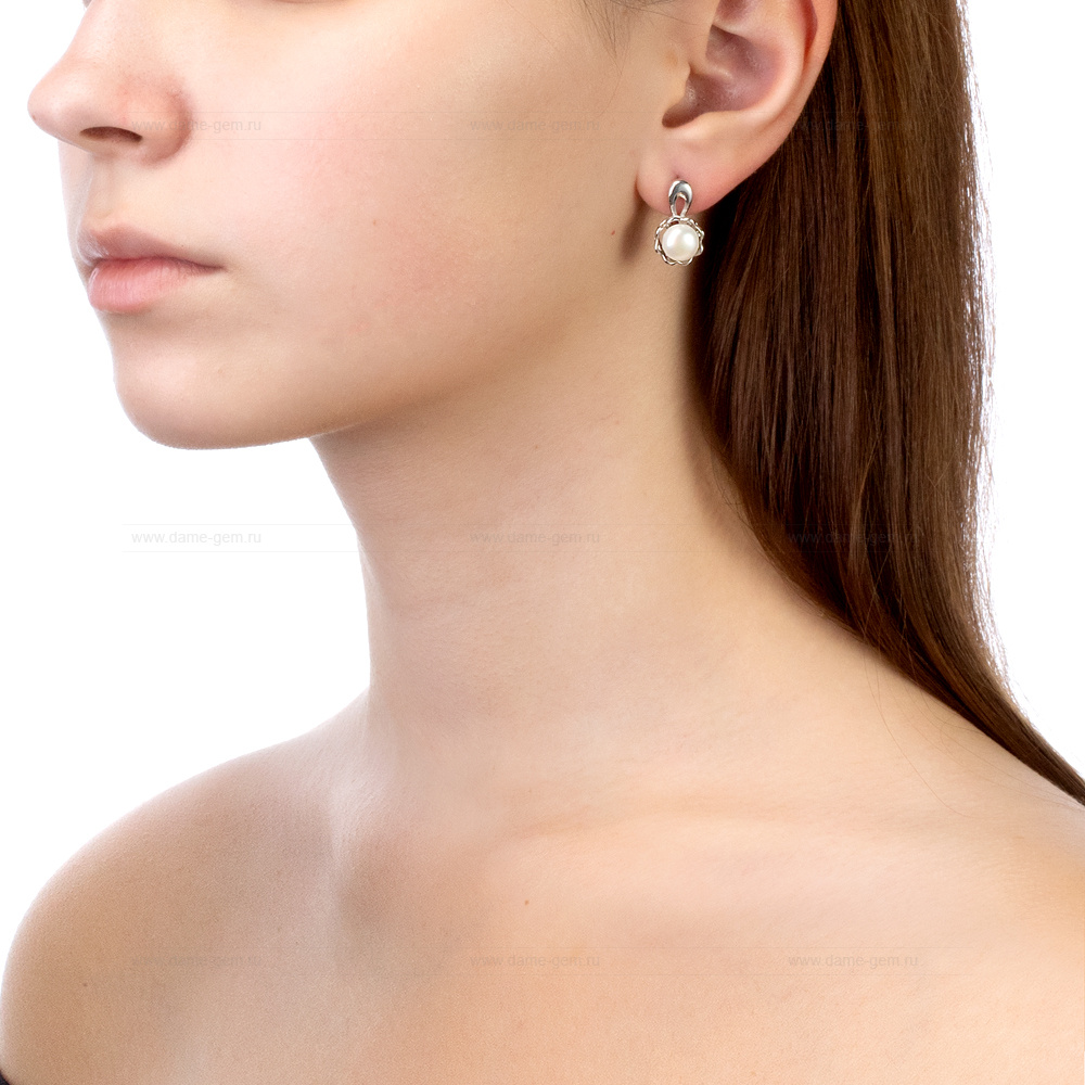 Серьги из серебра с белыми жемчужинами 8-8,5 мм. Артикул 12227 Серьги из серебра с белыми жемчужинами 8-8,5 мм. Артикул 12227