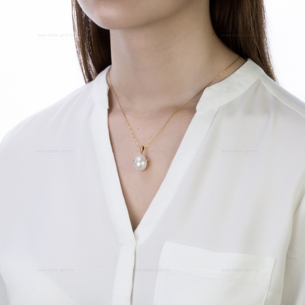Кулон из серебра с каплевидной жемчужиной 12-12,5 мм. Артикул 11475