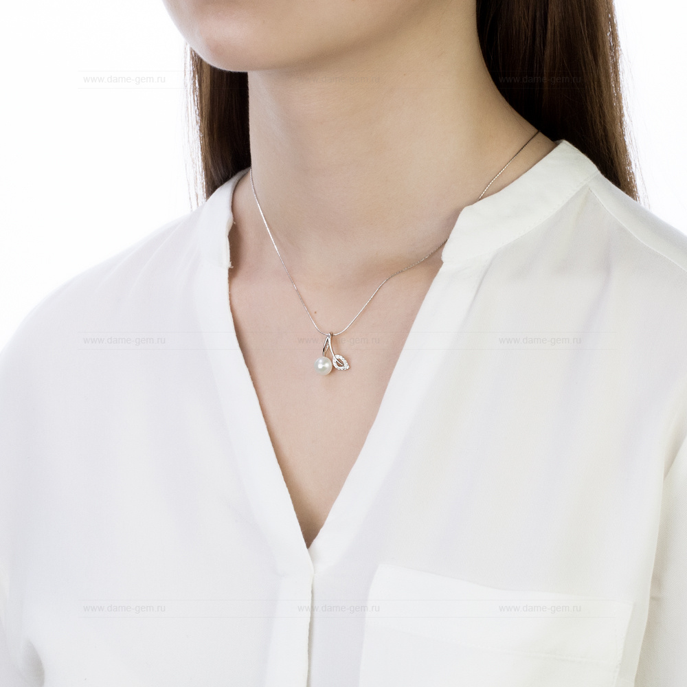 Кулон из серебра с белой речной жемчужиной 7,5-8 мм. Артикул 11572 Кулон из серебра с белой речной жемчужиной 7,5-8 мм. Артикул 11572