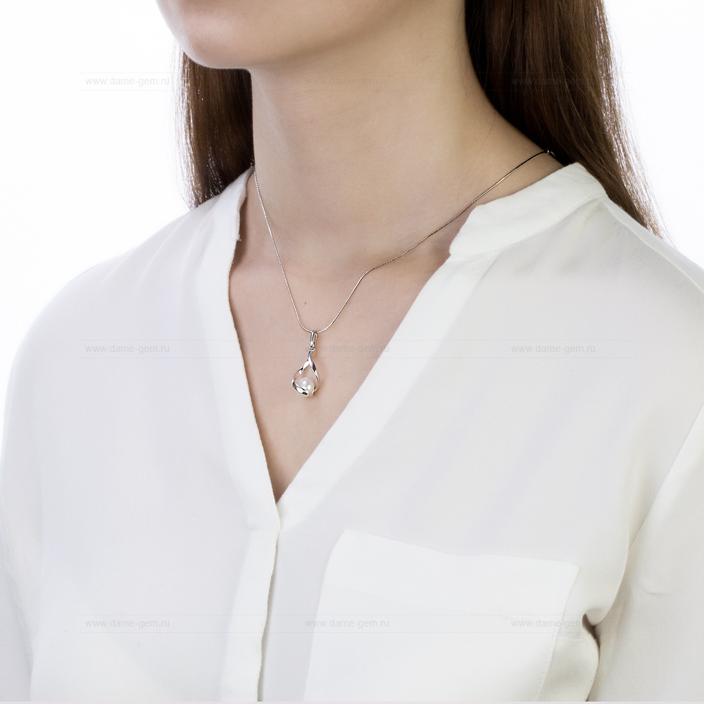 Подвеска из серебра с белой речной жемчужиной 8 мм. Артикул 12351