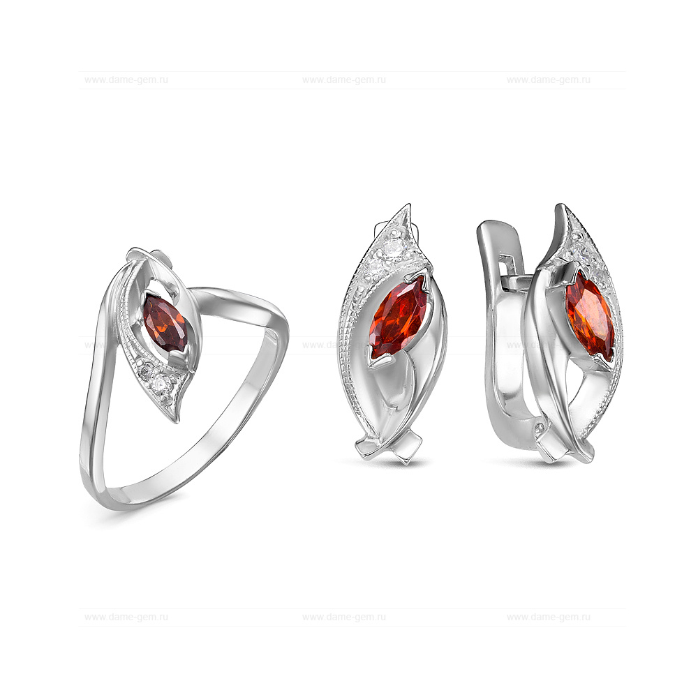 Комплект из серебра 925 пробы с фианитами. Серьги и кольцо. Артикул 12564 Комплект из серебра 925 пробы с фианитами. Серьги и кольцо. Артикул 12564