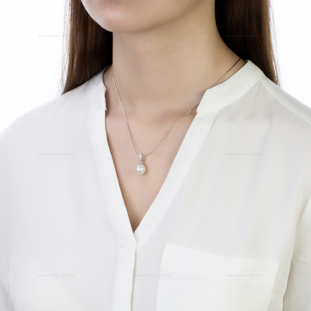 Кулон из серебра с белой Австралийской жемчужиной 9,6-9,9 мм. Артикул 12252 Кулон из серебра с белой Австралийской жемчужиной 9,6-9,9 мм. Артикул 12252