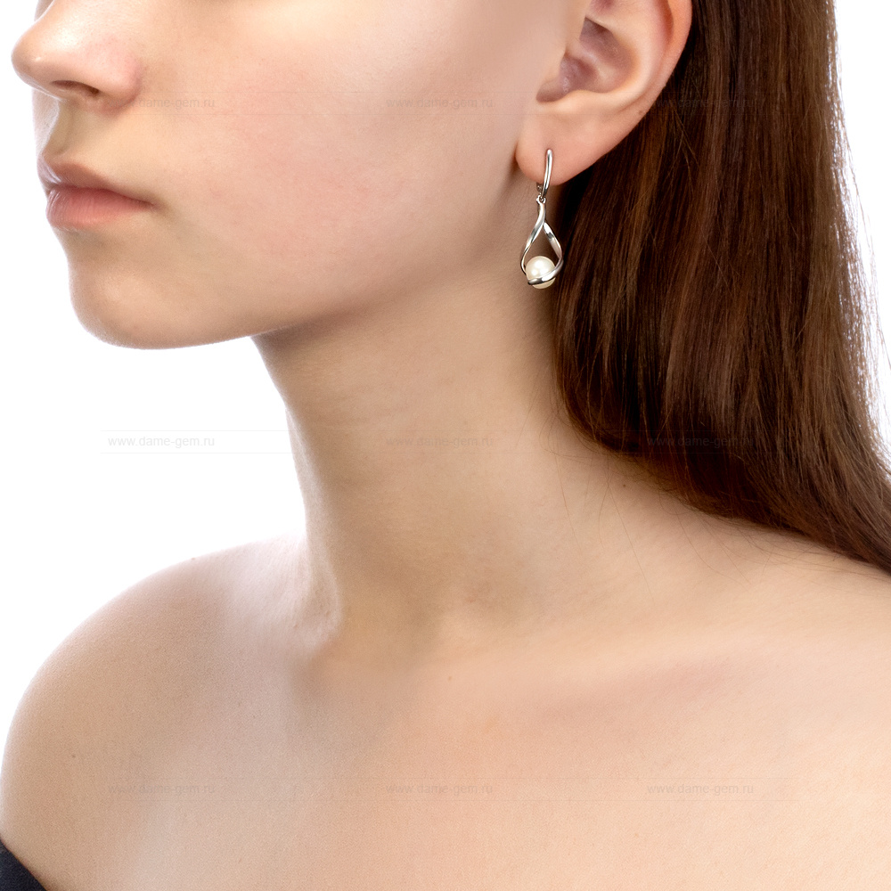 Серьги из белого золота с белыми жемчужинами 8 мм. Артикул 12181